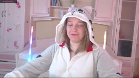 Snapshot of debramust chatting on 01/21/25, 05:09 debramust online show from 01/21/25, 05:09