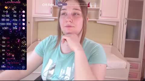 Snapshot of debramust chatting on 02/01/25, 10:55 debramust online show from 02/01/25, 10:55