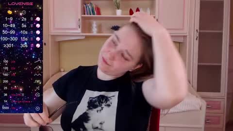 Snapshot of debramust chatting on 02/21/25, 07:43 debramust online show from 02/21/25, 07:43