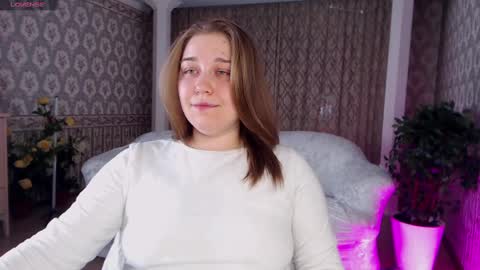 Snapshot of debramust chatting on 03/11/25, 07:03 debramust online show from 03/11/25, 07:03