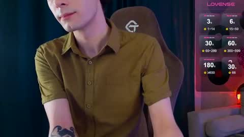 Snapshot of debugmee chatting on 04/02/26, 07:22 Samuel online show from 04/02/26, 07:22