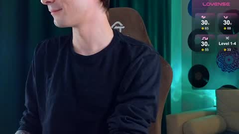 Snapshot of debugmee chatting on 04/14/26, 05:19 Samuel online show from 04/14/26, 05:19