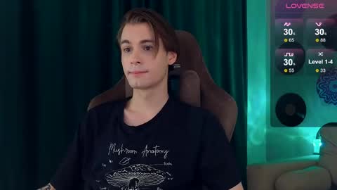 Snapshot of debugmee chatting on 04/21/26, 05:39 Samuel online show from 04/21/26, 05:39