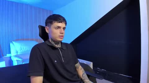declan_fox online show from 09/30/25, 04:17