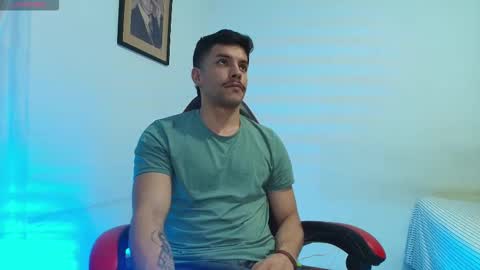 Santiago online show from 02/02/26, 03:27