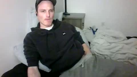 Snapshot of dee4dayz19 chatting on 12/02/25, 02:17 Dee4dayz online show from 12/02/25, 02:17