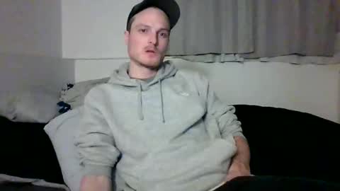 Snapshot of dee4dayz19 chatting on 04/23/26, 01:29 Dee4dayz online show from 04/23/26, 01:29