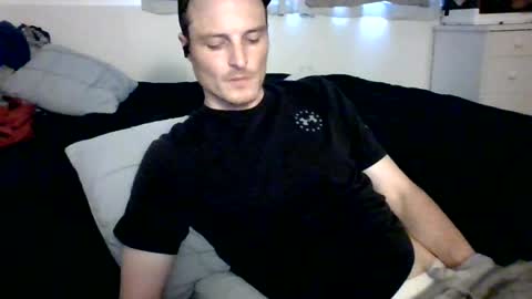 Snapshot of dee4dayz19 chatting on 06/24/26, 04:06 Dee4dayz online show from 06/24/26, 04:06