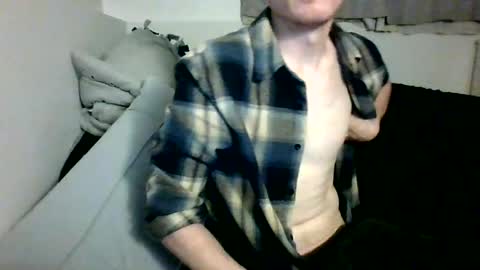 Snapshot of dee4dayz19 chatting on 06/28/26, 01:55 Dee4dayz online show from 06/28/26, 01:55
