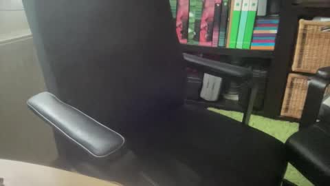 Snapshot of deejayzzzz chatting on 02/10/26, 11:03 Bob online show from 02/10/26, 11:03