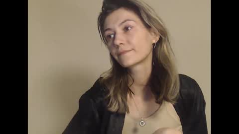 Deelightfull online show from 02/17/25, 05:21