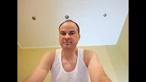 deep4u2023 online show from 09/26/25, 08:57