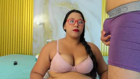 Snapshot of deepandcurvy chatting on 04/24/26, 12:07 deepandcurvy online show from 04/24/26, 12:07