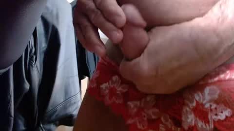 Snapshot of deeperjohnny chatting on 11/04/25, 02:27 deeperjohnny online show from 11/04/25, 02:27