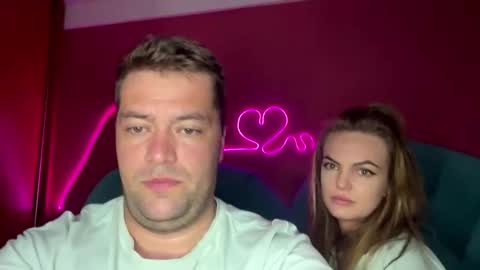 deeplookscouple online show from 09/15/25, 03:12