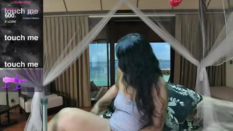 Snapshot of deeplyasian chatting on 05/04/26, 03:13 Deeply Asian style... Nice to meet you thumb up me please help us. online show from 05/04/26, 03:13