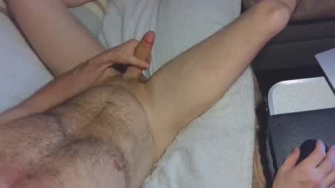 Snapshot of deeplyhydrates chatting on 12/11/24, 10:38 deeplyhydrates online show from 12/11/24, 10:38