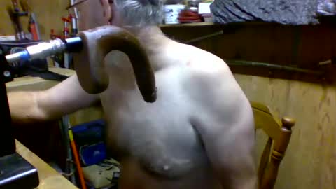 Snapshot of deepthroat227 chatting on 12/15/24, 09:42 Deepthroat My Big Dildos online show from 12/15/24, 09:42