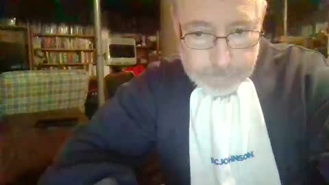 Snapshot of deepthroat227 chatting on 02/11/25, 08:31 Deepthroat My Big Dildos online show from 02/11/25, 08:31