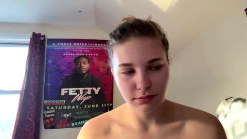 deepthroatqueen33 online show from 03/29/26, 11:43