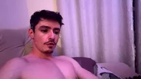 Snapshot of deepwhite2003 chatting on 10/06/25, 10:40 deepwhite2003 online show from 10/06/25, 10:40