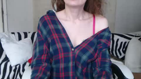 KamiDevi online show from 01/15/25, 02:13