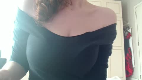 KamiDevi online show from 02/08/25, 01:01