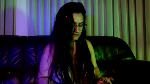 Snapshot of deesseluxure_ chatting on 12/22/24, 05:45 Andre  online show from 12/22/24, 05:45