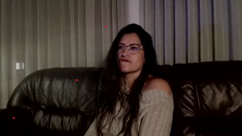 Snapshot of deesseluxure_ chatting on 01/23/25, 09:08 Andre  online show from 01/23/25, 09:08