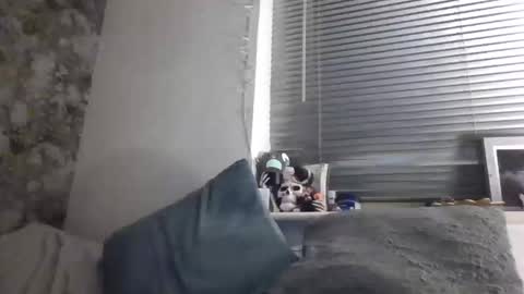 deetwo345 online show from 10/29/25, 12:02