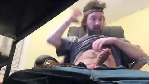 Snapshot of deeznutz343 chatting on 12/25/24, 03:29 Deez Nutz online show from 12/25/24, 03:29