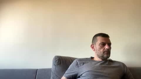 Snapshot of defloy chatting on 11/14/25, 11:20 Defloy online show from 11/14/25, 11:20