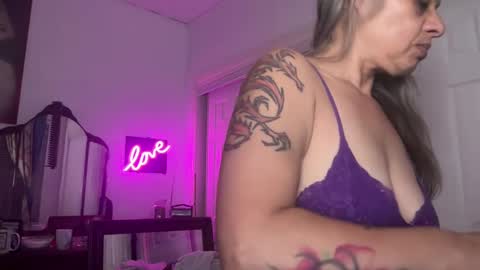 Snapshot of degeneratesaint chatting on 10/03/25, 12:29 Tori online show from 10/03/25, 12:29