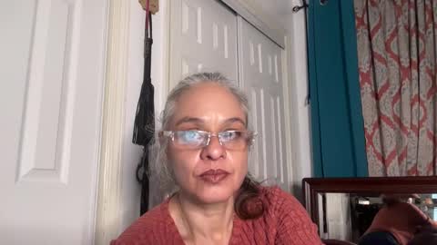 Snapshot of degeneratesaint chatting on 11/26/25, 03:07 Tori online show from 11/26/25, 03:07