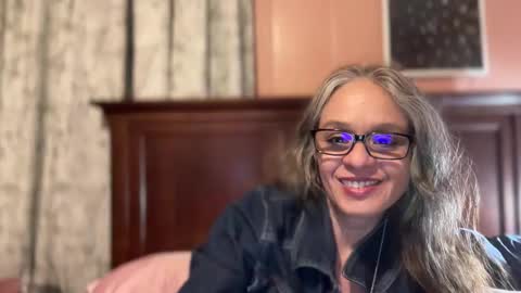 Snapshot of degeneratesaint chatting on 03/24/26, 04:17 Tori online show from 03/24/26, 04:17