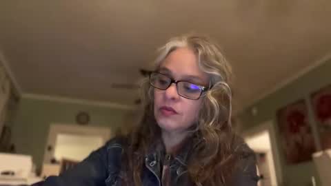 Snapshot of degeneratesaint chatting on 03/30/26, 06:47 Tori online show from 03/30/26, 06:47