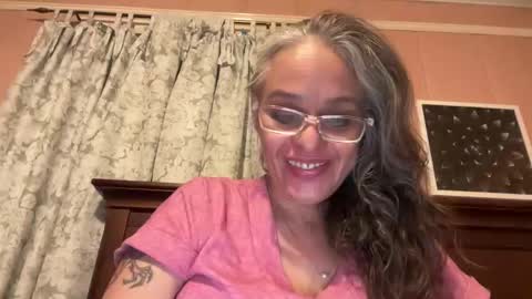 Snapshot of degeneratesaint chatting on 04/02/26, 06:55 Tori online show from 04/02/26, 06:55