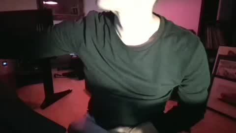 Snapshot of degrandis chatting on 10/19/25, 09:26 Luka Magic online show from 10/19/25, 09:26