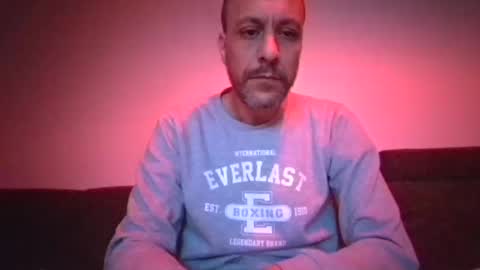 Snapshot of degrandis chatting on 11/08/25, 07:01 Luka Magic online show from 11/08/25, 07:01