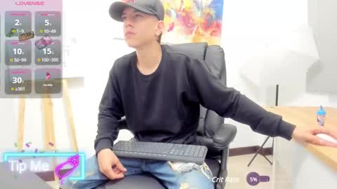 Snapshot of dei_v_48 chatting on 02/18/25, 08:47 DEIVY online show from 02/18/25, 08:47