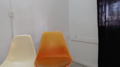 deibi22 online show from 11/30/25, 07:51