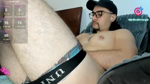 Snapshot of deibi_strong chatting on 06/18/26, 06:12 deibi online show from 06/18/26, 06:12