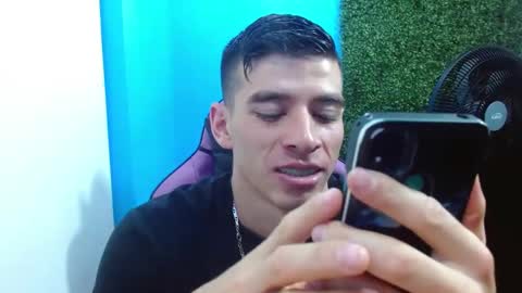 Snapshot of deiby_baby chatting on 12/11/24, 07:14 DEIBY online show from 12/11/24, 07:14