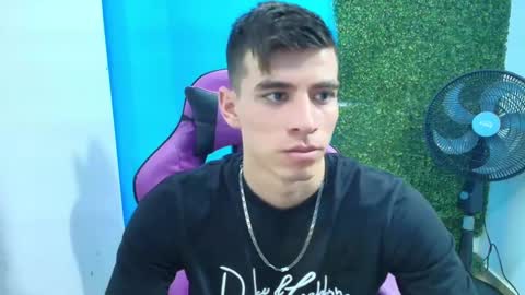 Snapshot of deiby_baby chatting on 02/03/25, 08:24 DEIBY online show from 02/03/25, 08:24