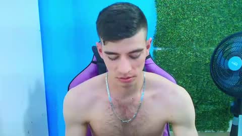 Snapshot of deiby_baby chatting on 02/16/25, 02:20 DEIBY online show from 02/16/25, 02:20