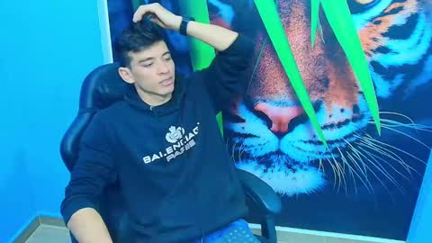 Snapshot of deiby_baby chatting on 09/18/25, 07:38 DEIBY online show from 09/18/25, 07:38