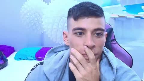 Snapshot of deiby_baby chatting on 09/29/25, 10:14 DEIBY online show from 09/29/25, 10:14