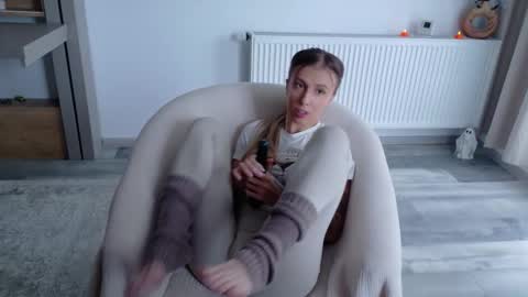 Di online show from 11/04/25, 12:15