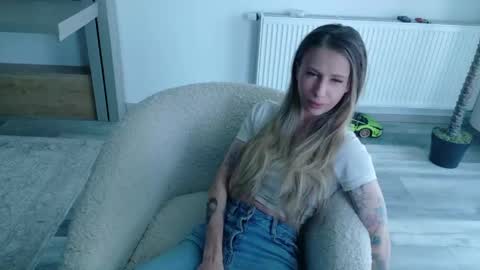 Snapshot of deidi_sweet chatting on 05/06/26, 09:14 Di online show from 05/06/26, 09:14