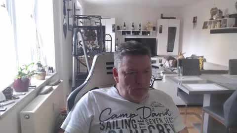 deinprinz2312 online show from 01/22/25, 12:06